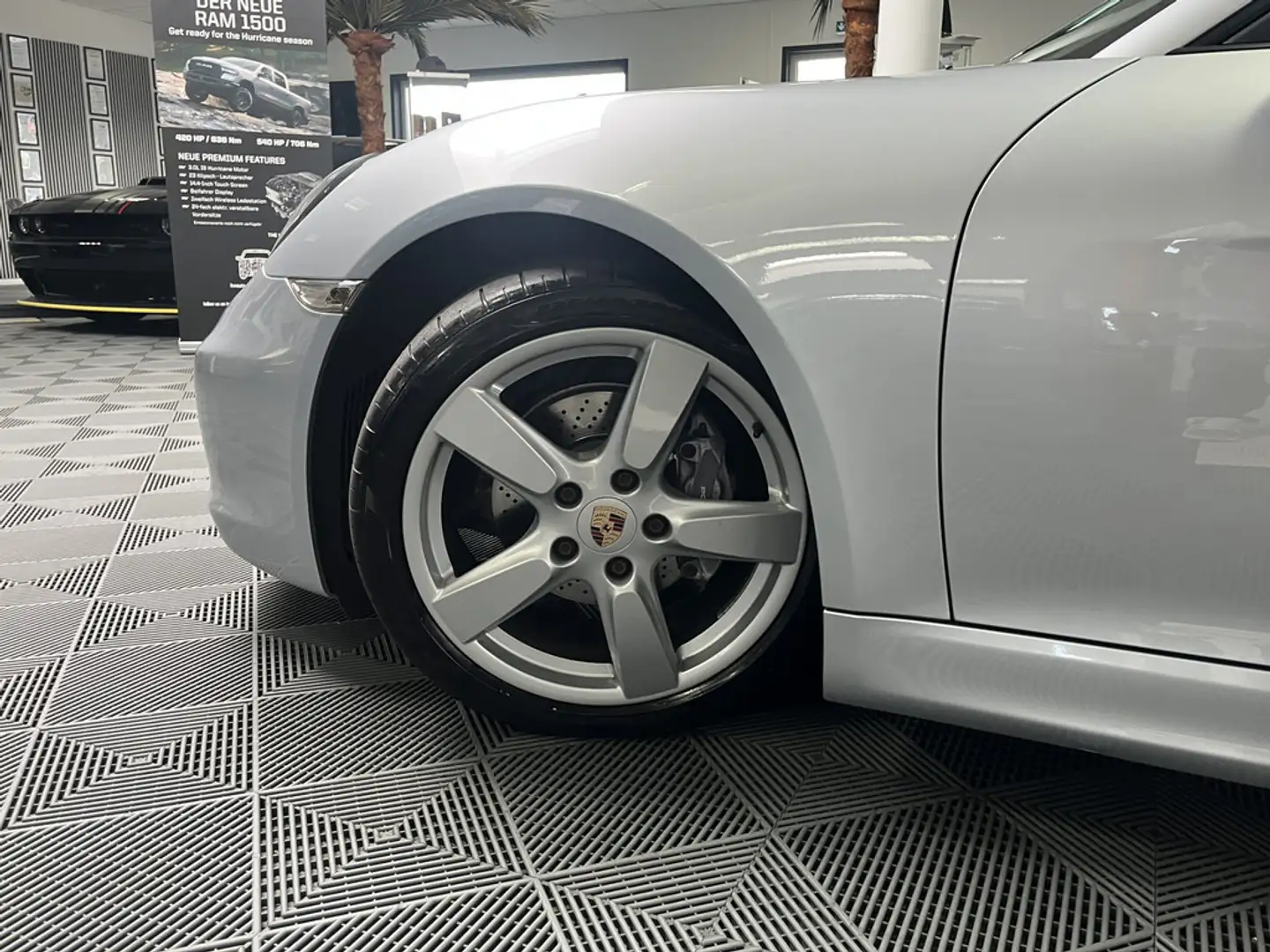 Porsche Cayman 2.7 SPORT Sportabgas Navi Autom. NAVI Zilver - 2
