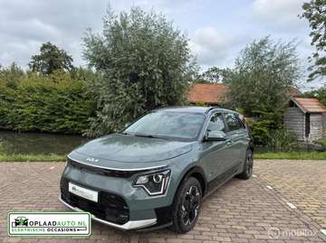 EV 64.8 kWh Active Business | Stoelv | ACC | Camer