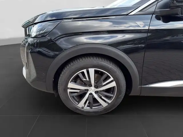 Peugeot 5008 view 7