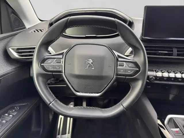 Peugeot 5008 view 13