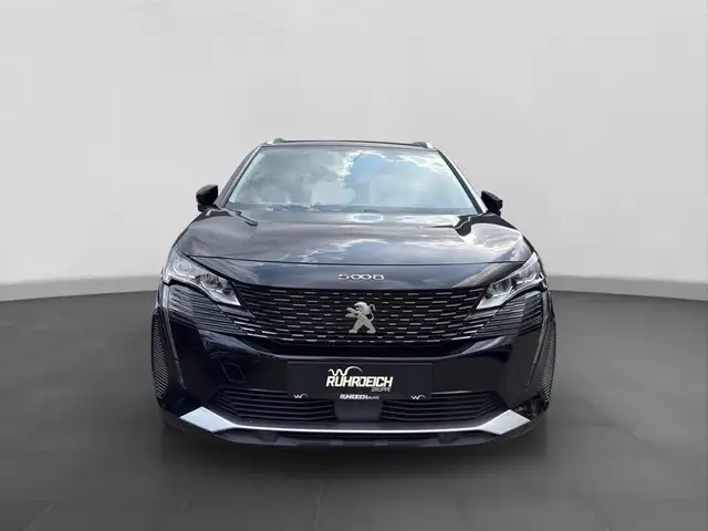 Peugeot 5008 view 6