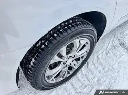 Buick Enclave снимка Buick Enclave