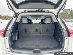 Buick Enclave снимка Buick Enclave