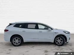 Buick Enclave снимка Buick Enclave