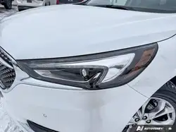 Buick Enclave снимка Buick Enclave