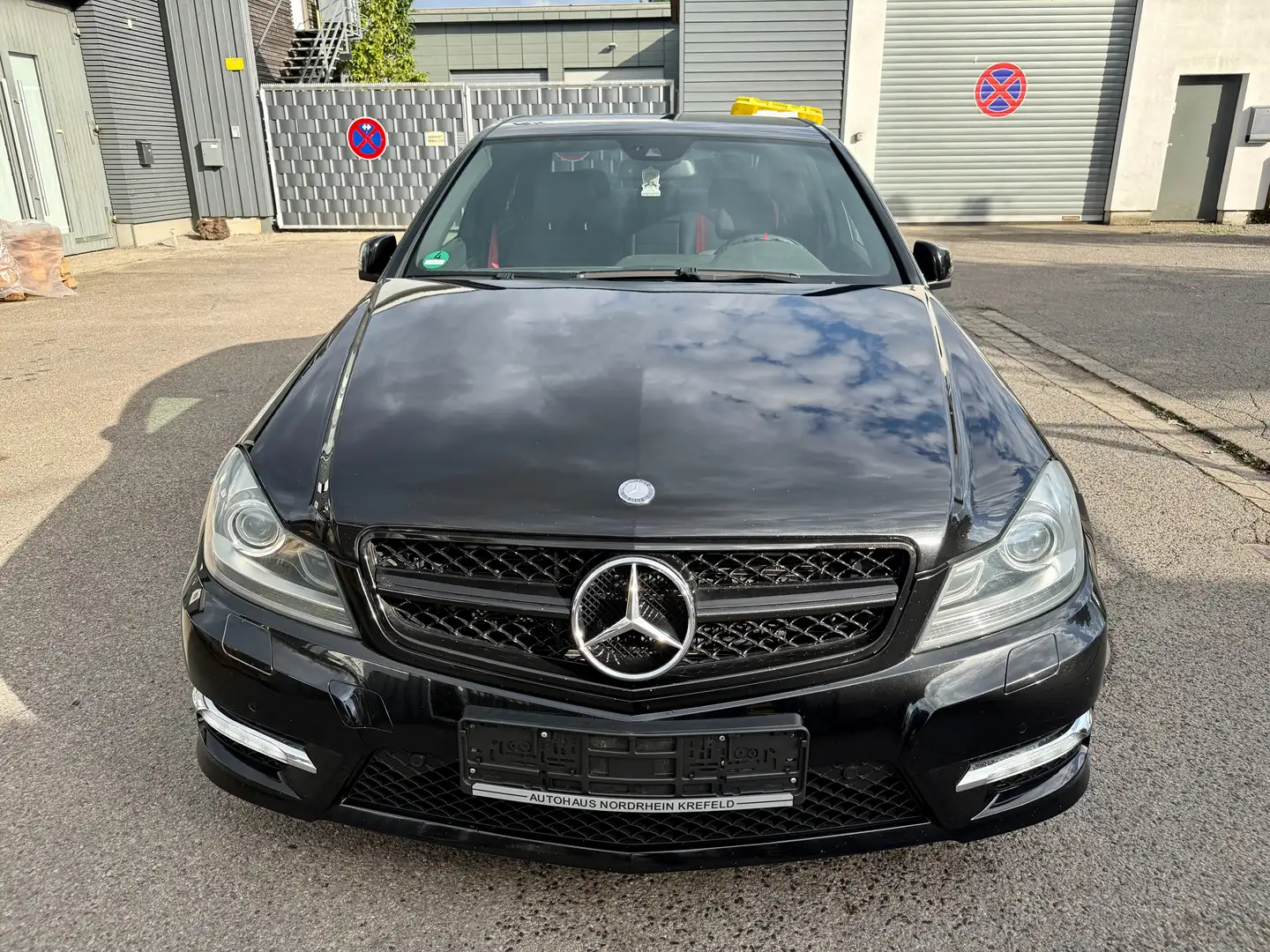 Mercedes-Benz C 220 C 220 CDI AMG-Line Automatik Bi-Xenon Tempomat Schwarz - 2