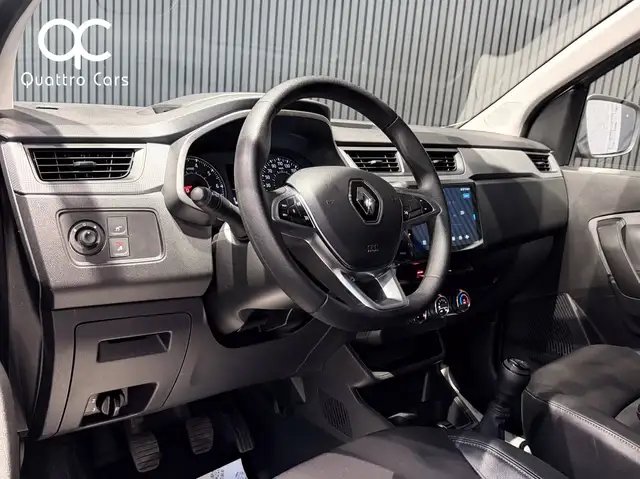 Renault Express view 9