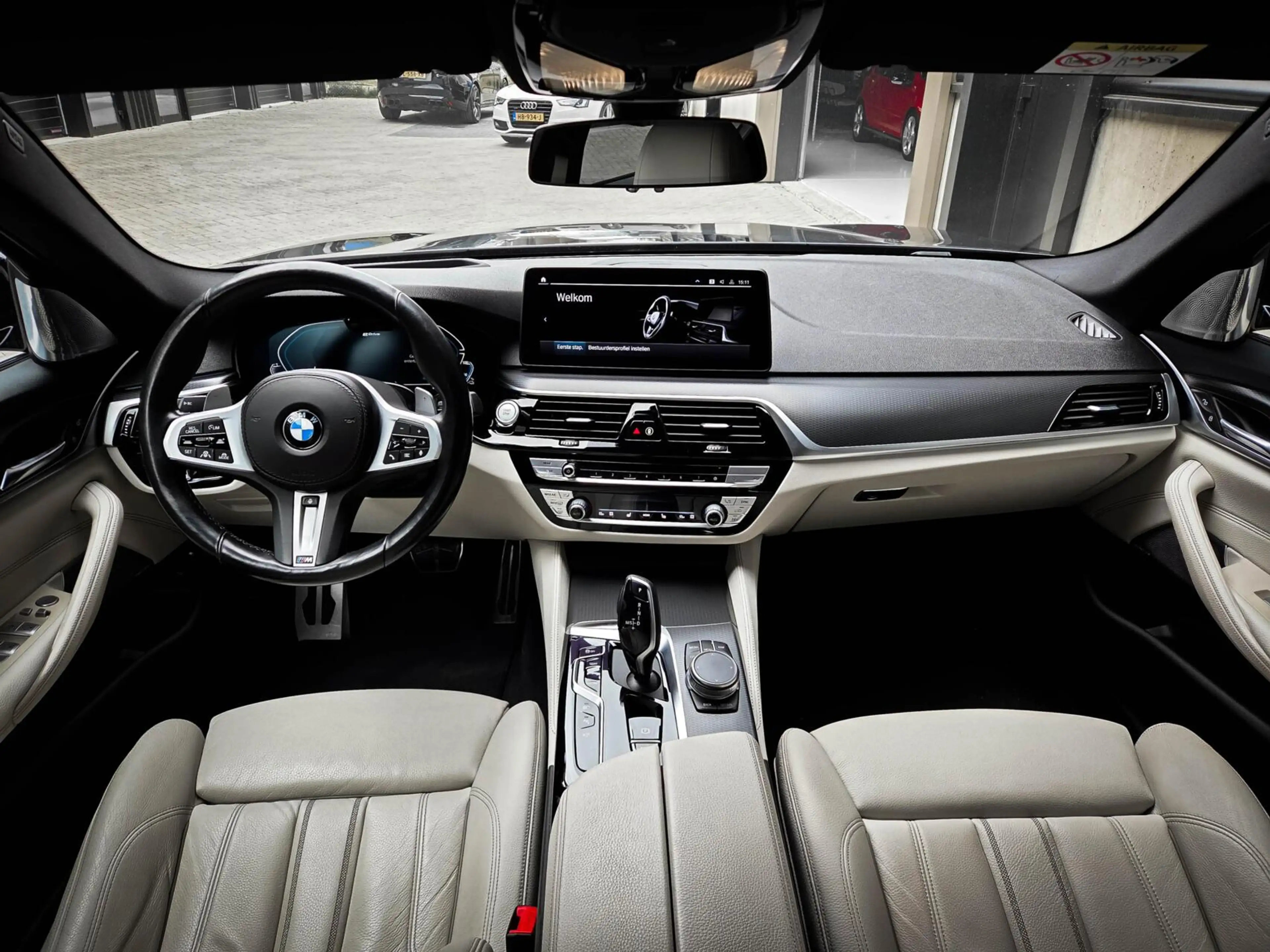 BMW 545 5-serie 545e xDrive M-Sport | BOWERS & WILKINS | L — photo 2