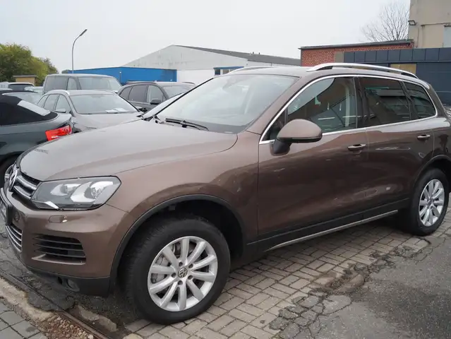 Volkswagen Touareg 4.2 TDI V8 Xenon Allrad Leder Navi AHK Kein TÜV HU/AU !