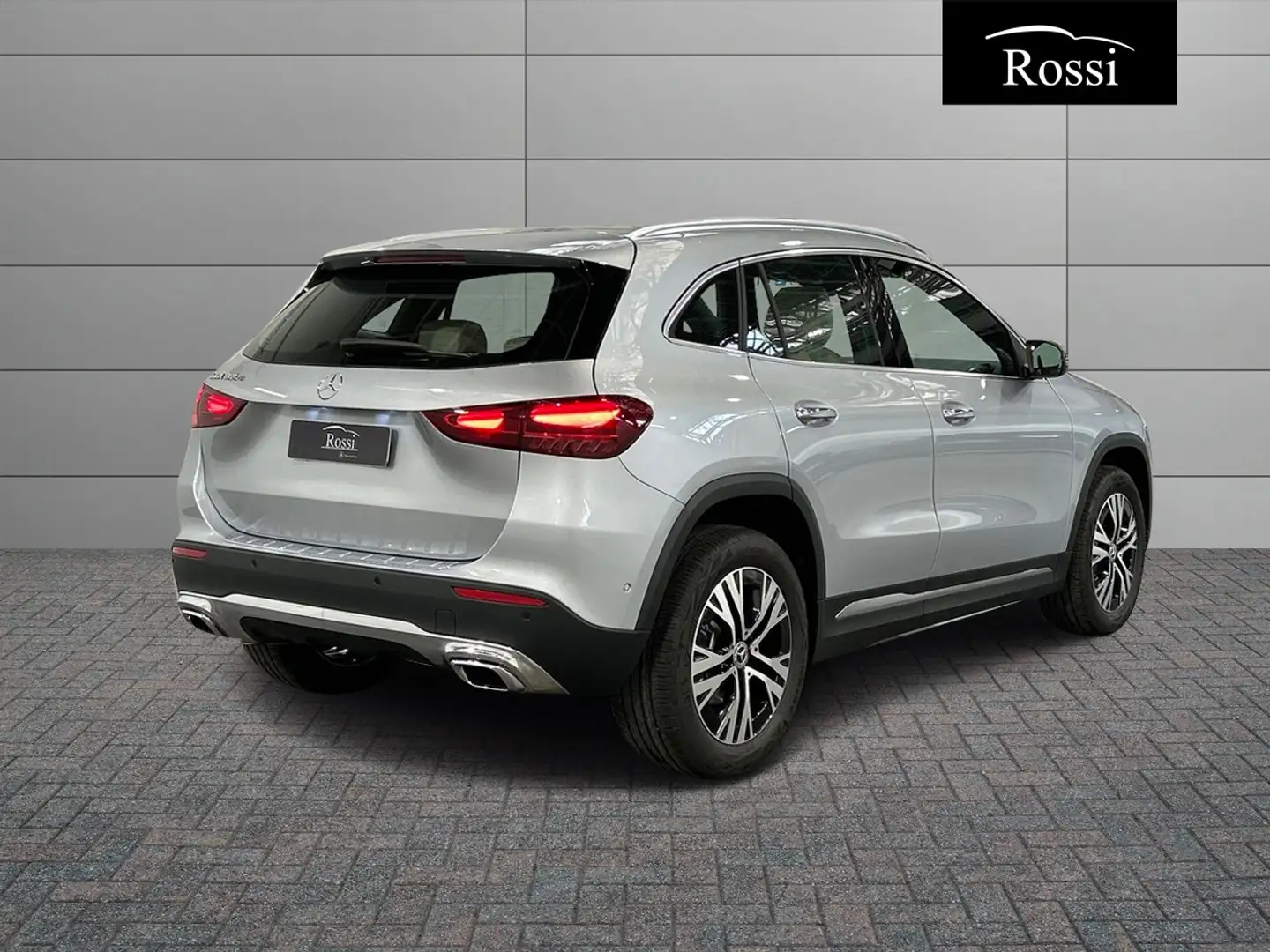 Mercedes-Benz GLA 180 d Automatic Argento - 2