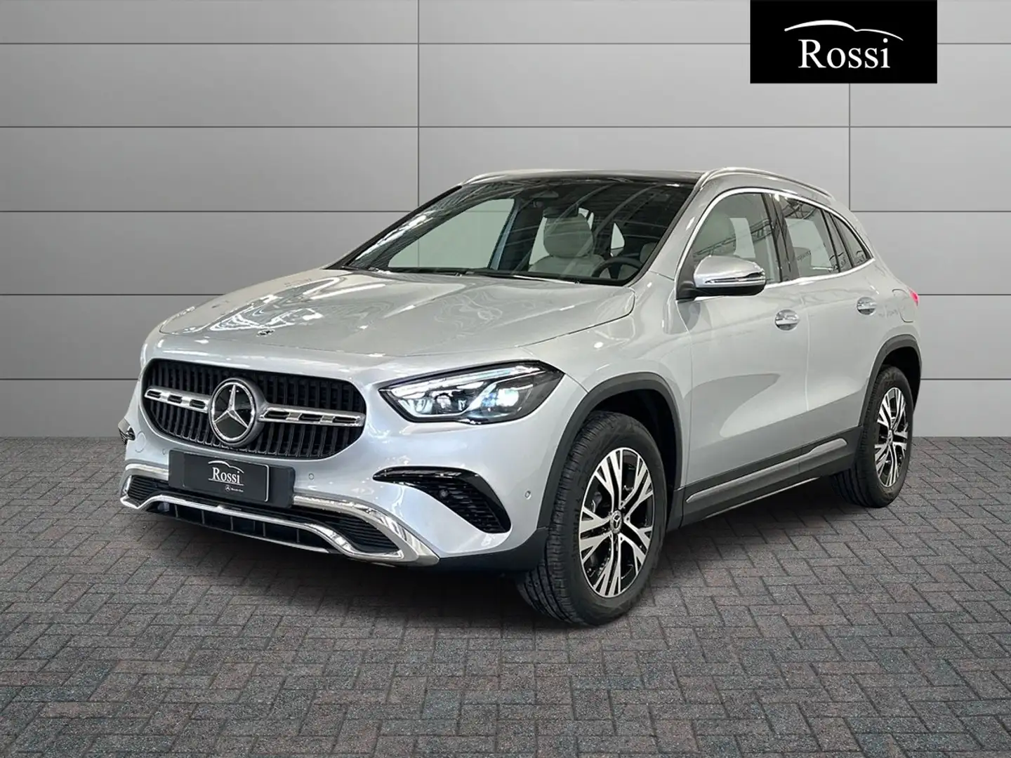 Mercedes-Benz GLA 180 d Automatic Argento - 1