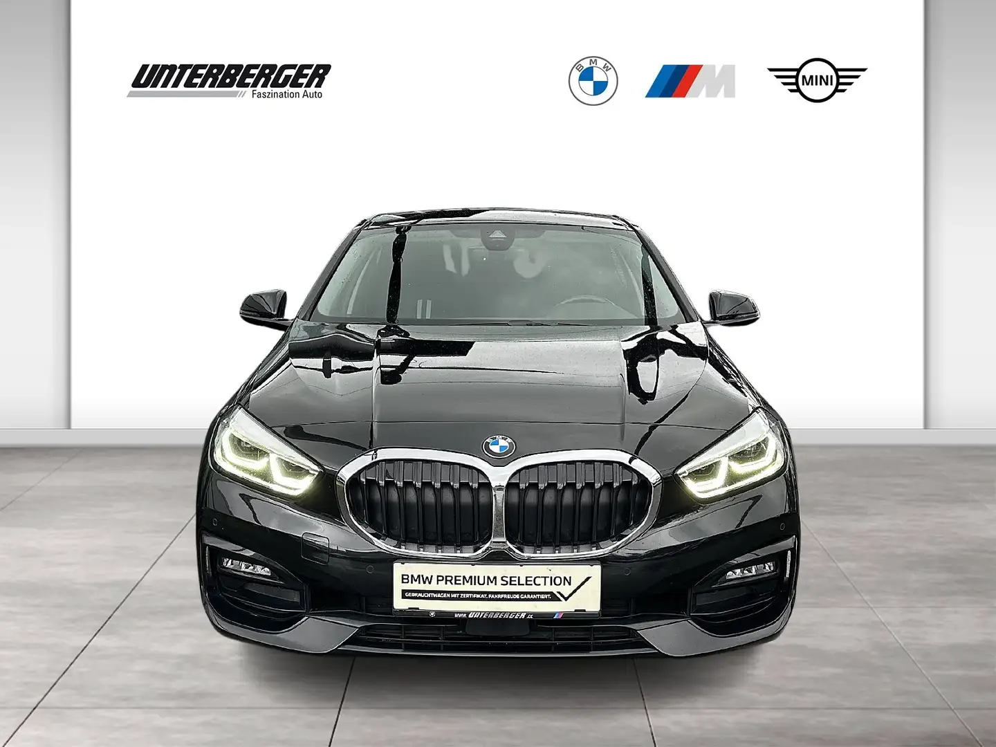 BMW 118 d Sport Line // Anhängerkupplung // LED // Tempoma Schwarz - 2