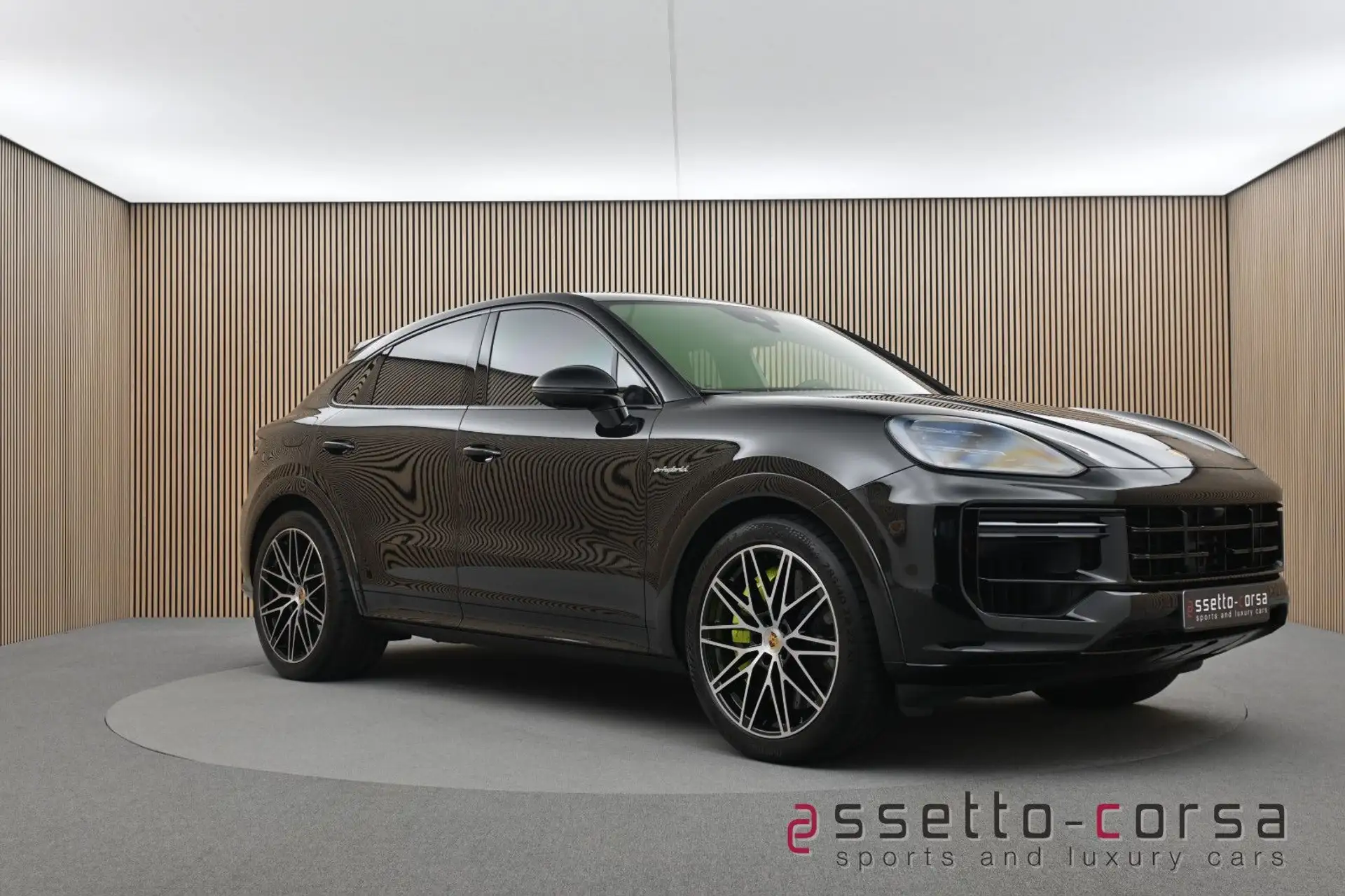 포르쉐 Porsche Cayenne E-Hybrid 2024 검정 사진 6