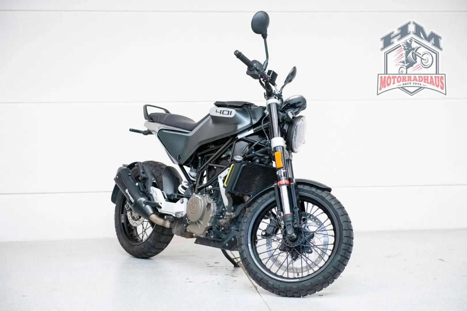 Husqvarna Svartpilen 401 - 2