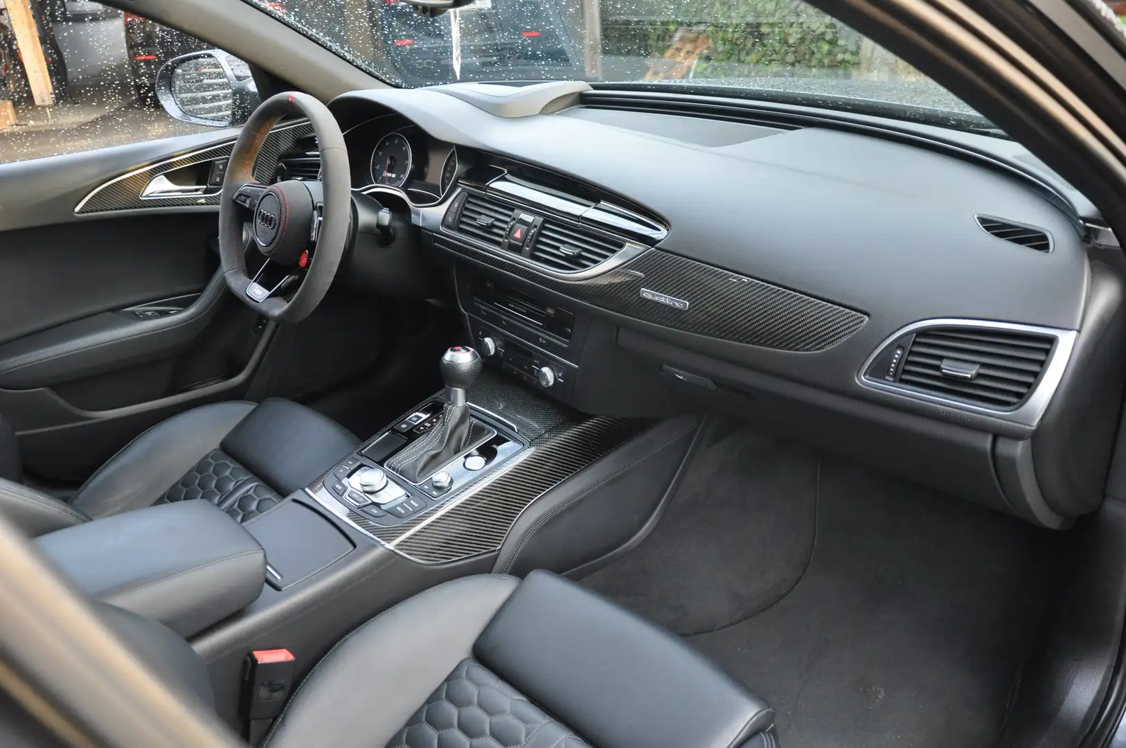 Audi RS6 A6 RS6 Avant 4,0 TFSI quattro Aut. Pano Bose Ceramic KW Milltek Grau - 2