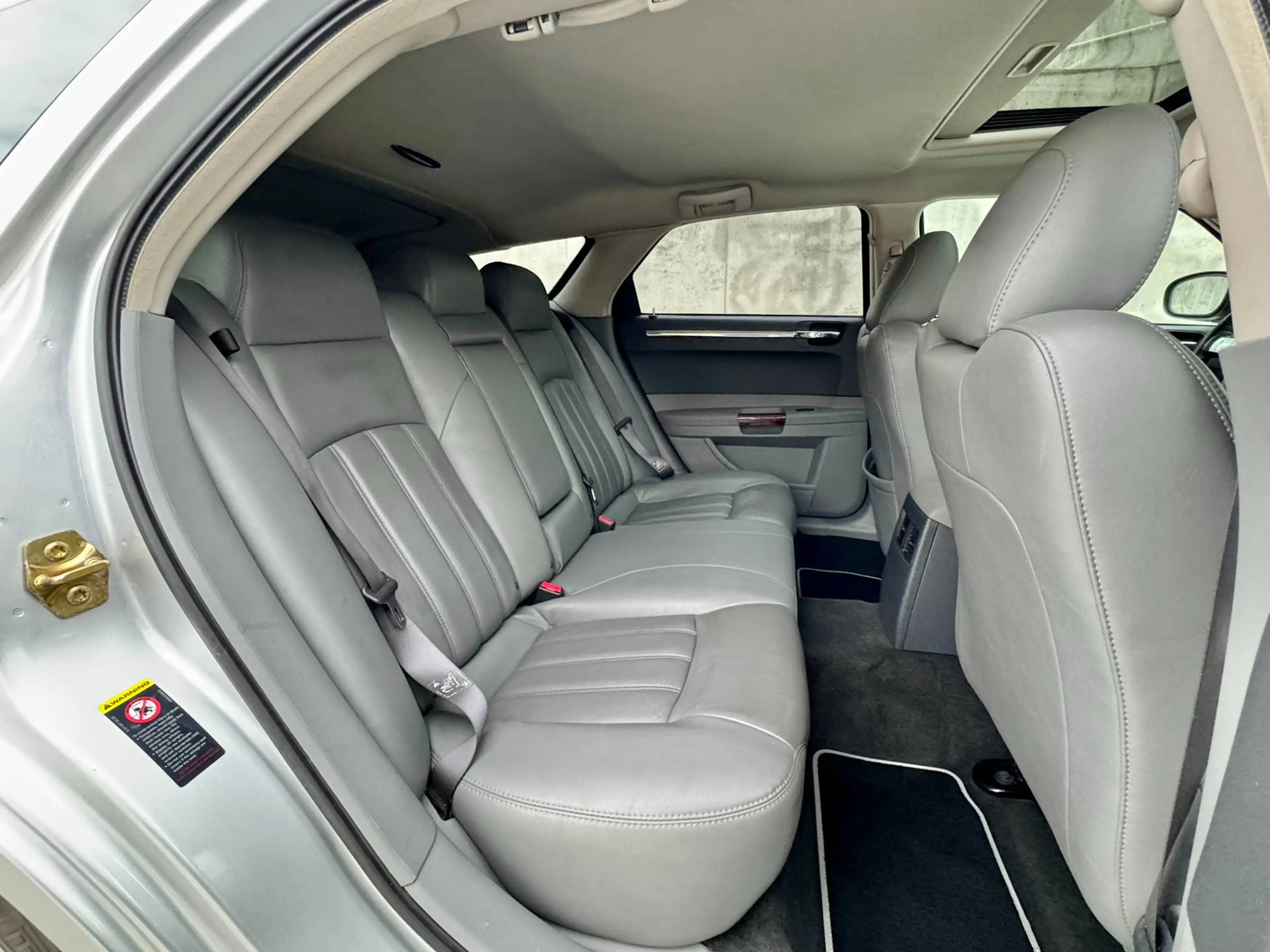 Chrysler 300C 300 C Touring 3.5i V6 24v — photo 14