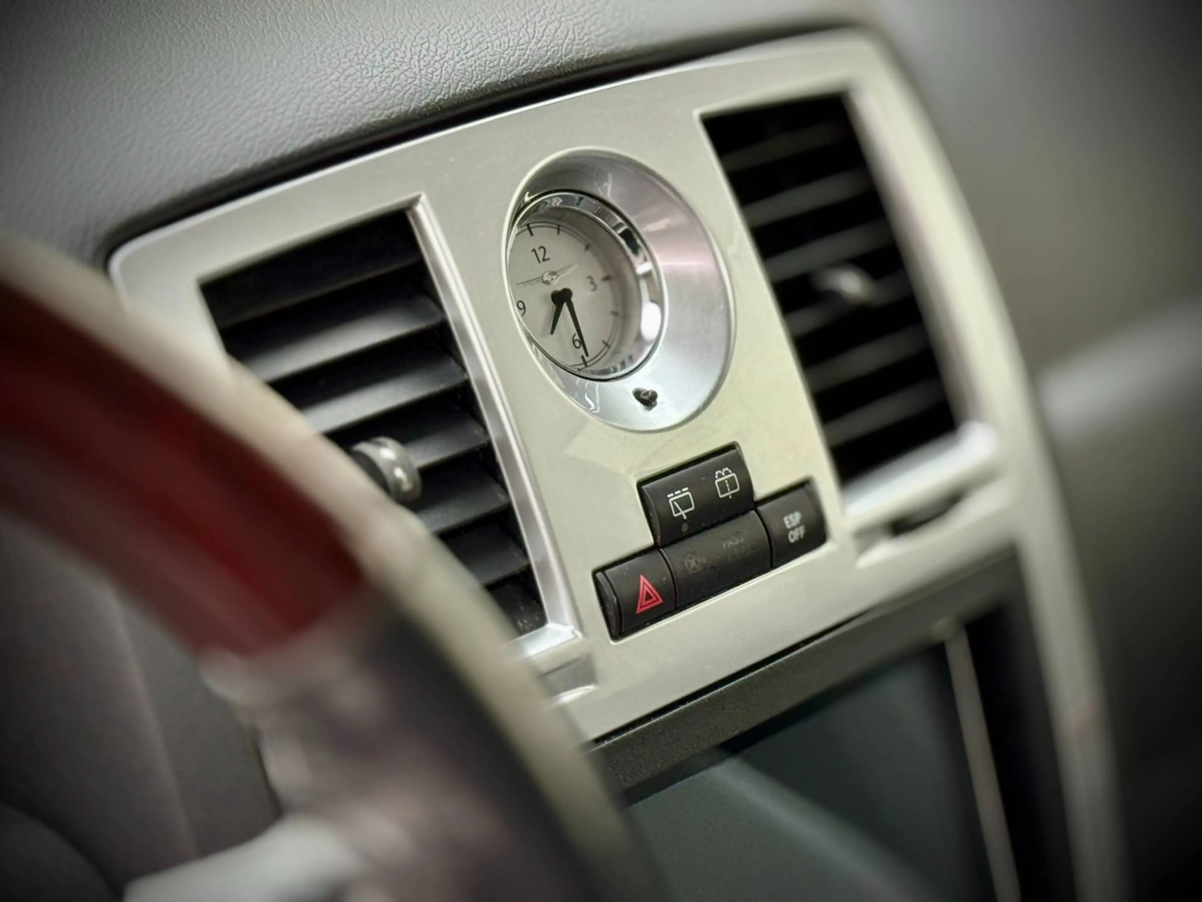 Chrysler 300C 300 C Touring 3.5i V6 24v — photo 11