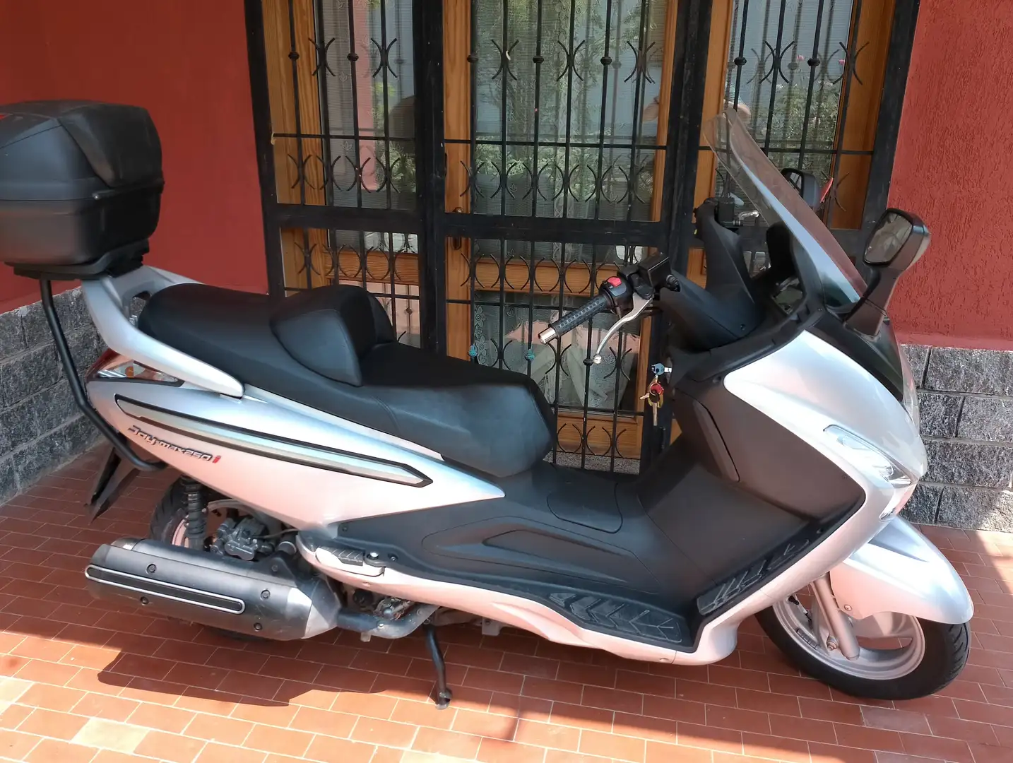SYM Joymax 250 Argento - 1
