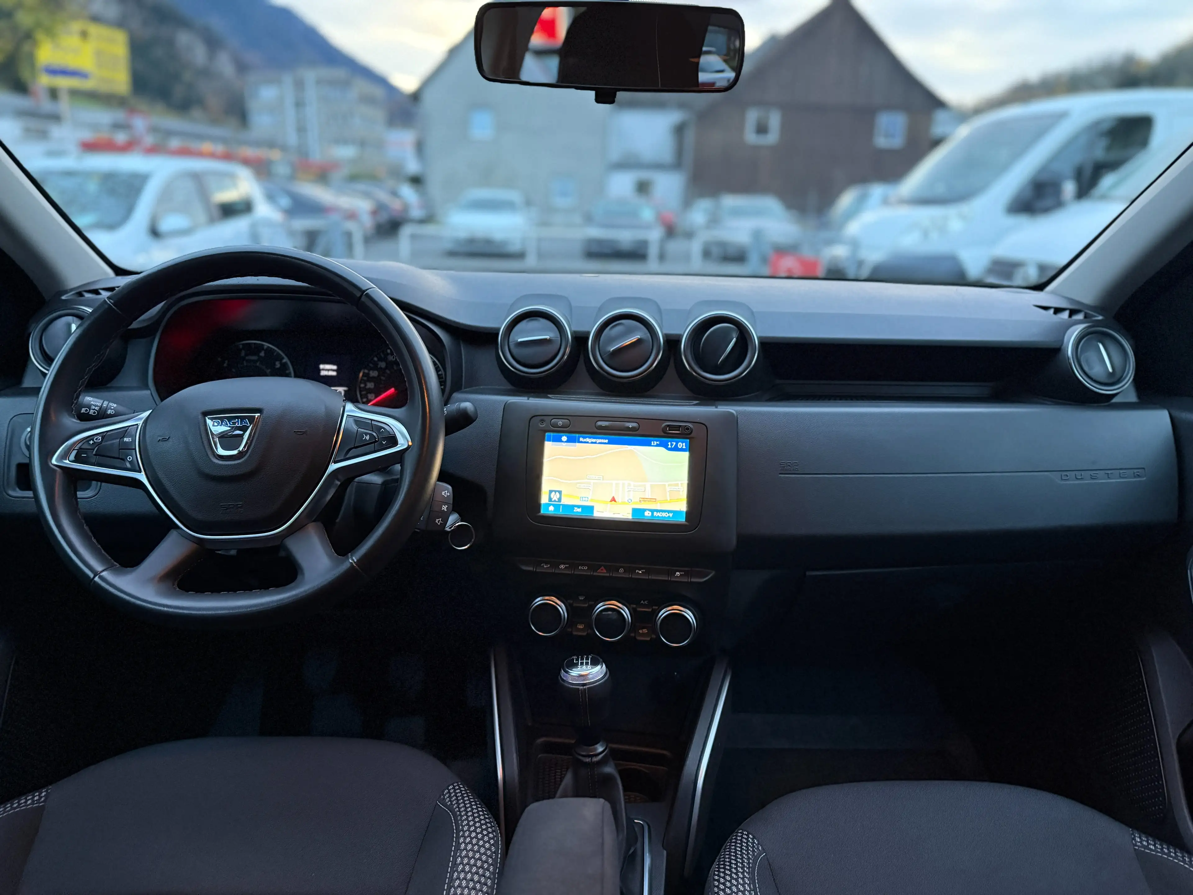 Dacia Duster Prestige 1.6 SCe ALLRAD AHK TÜV NEU Navi — photo 7