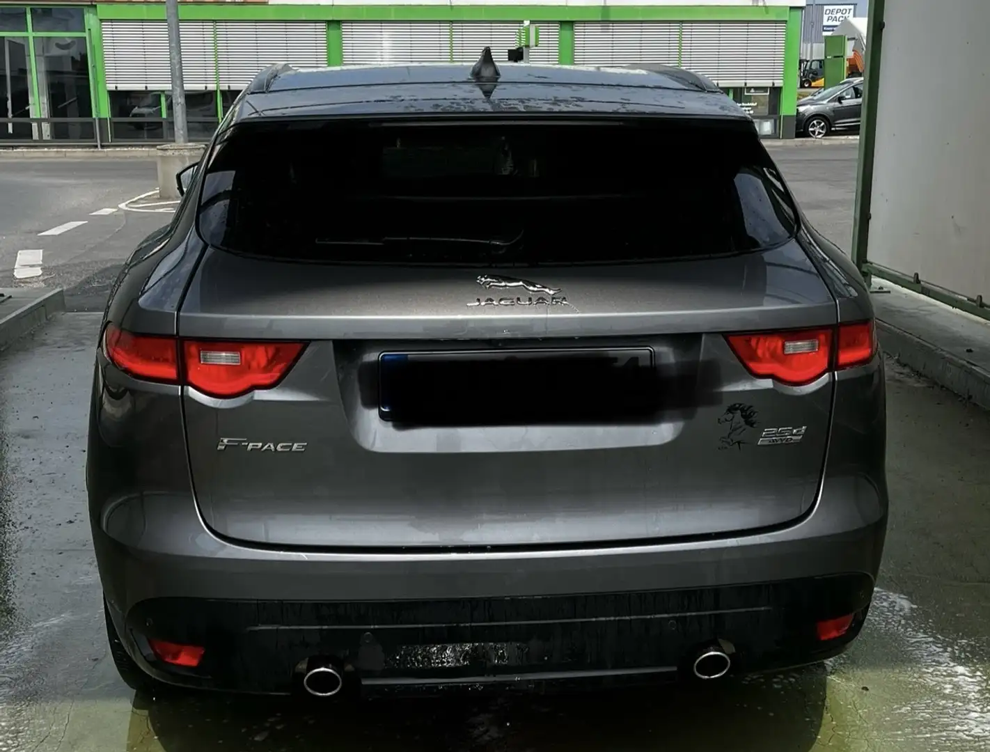 Jaguar F-Pace 25d AWD Aut. Prestige - 2