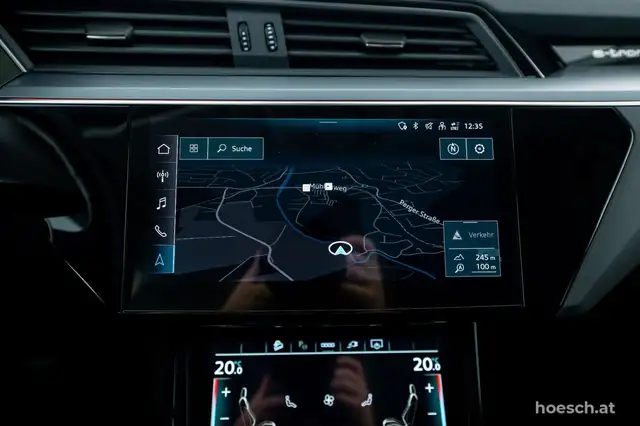 Audi E-Tron view 13