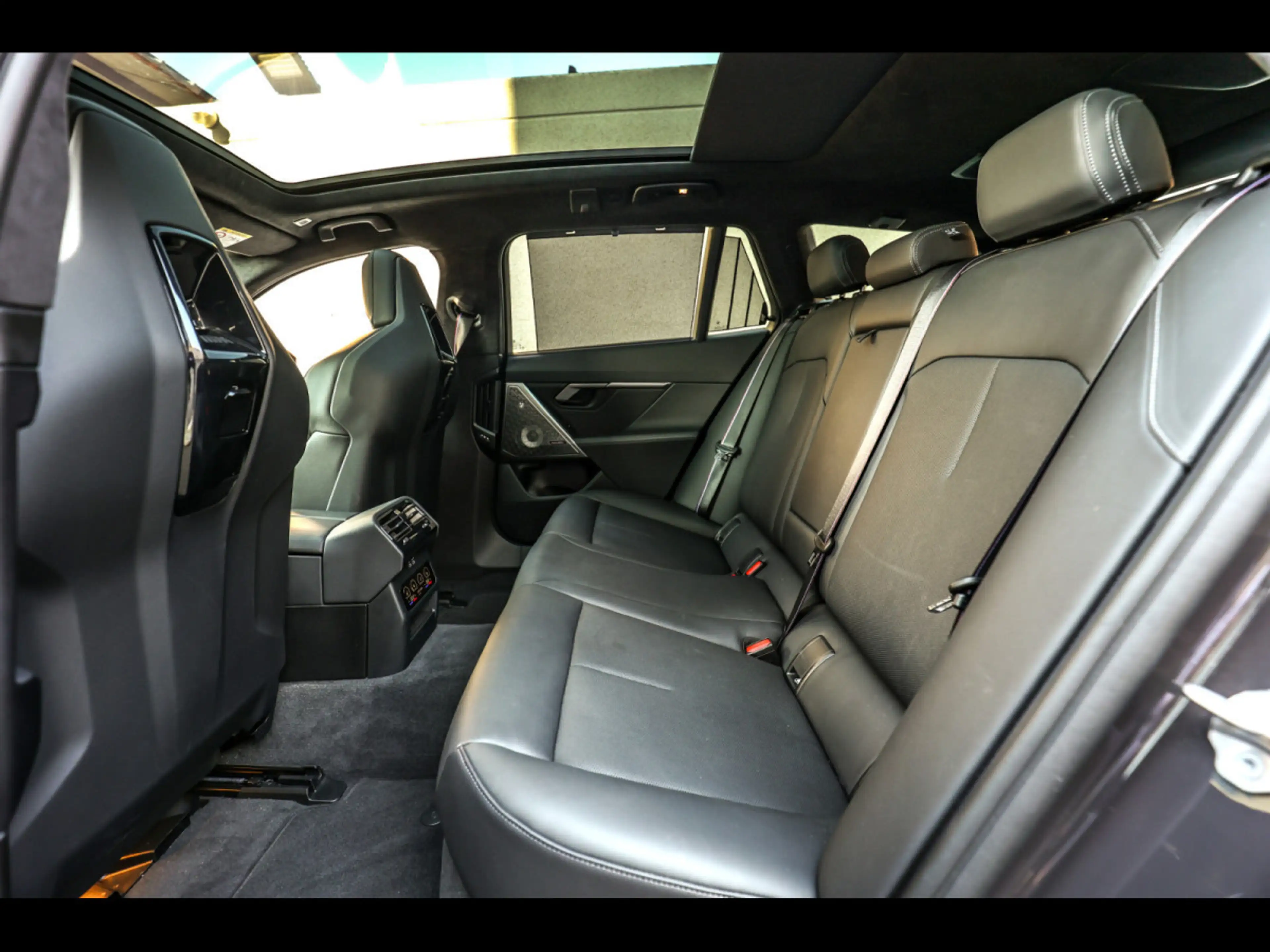 BMW M5 TOURING°FR°INDIVIDUAL°PPF°AKRA°KERAMIK°WARR 02/29 — photo 11