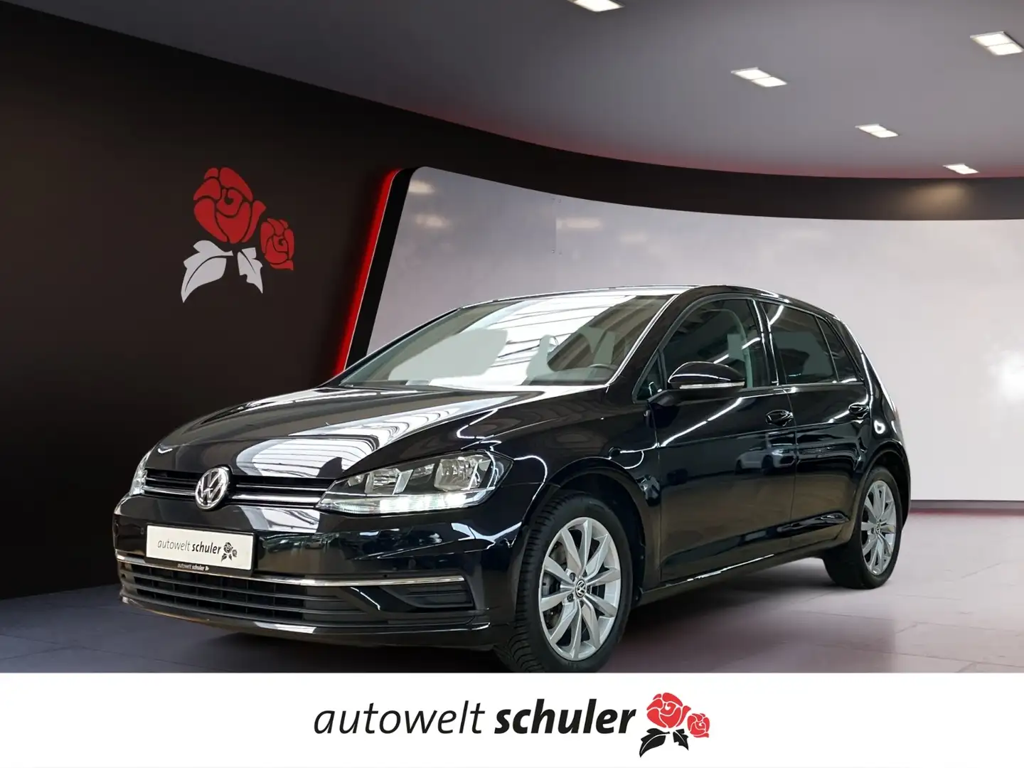 Volkswagen Golf VII 1.5 TSI DSG IQ.DRIVE Standheizung Navi SHZ Black - 1