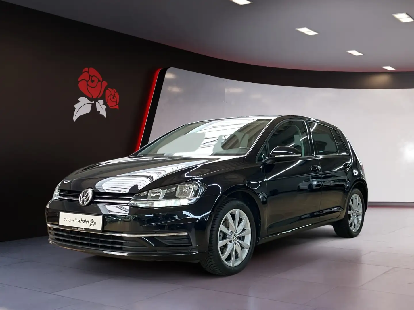 Volkswagen Golf VII 1.5 TSI DSG IQ.DRIVE Standheizung Navi SHZ Black - 2