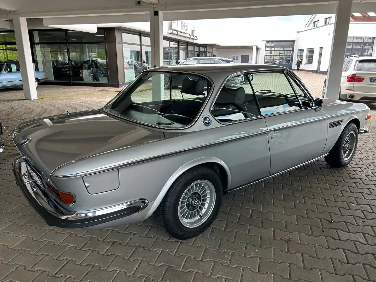 BMW 3.0 CSI Polaris Leder ALU Petri Lenkrad Plateado - 2