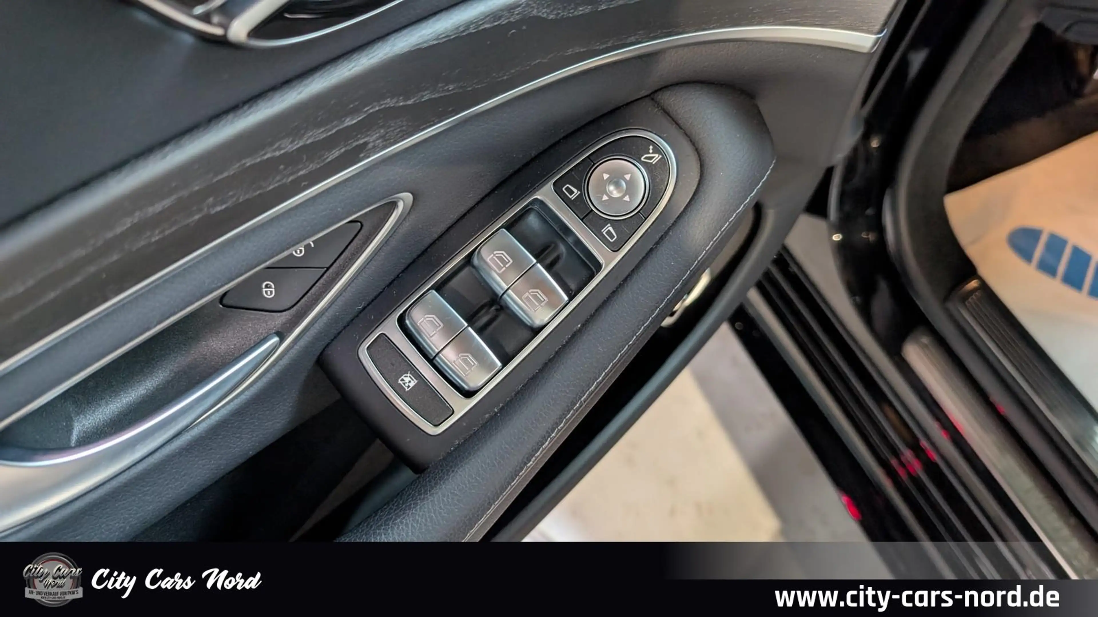 Mercedes-Benz S 400 d AMG Line 360°+PANO+BURMESTER+DISTRONIC+ — photo 11