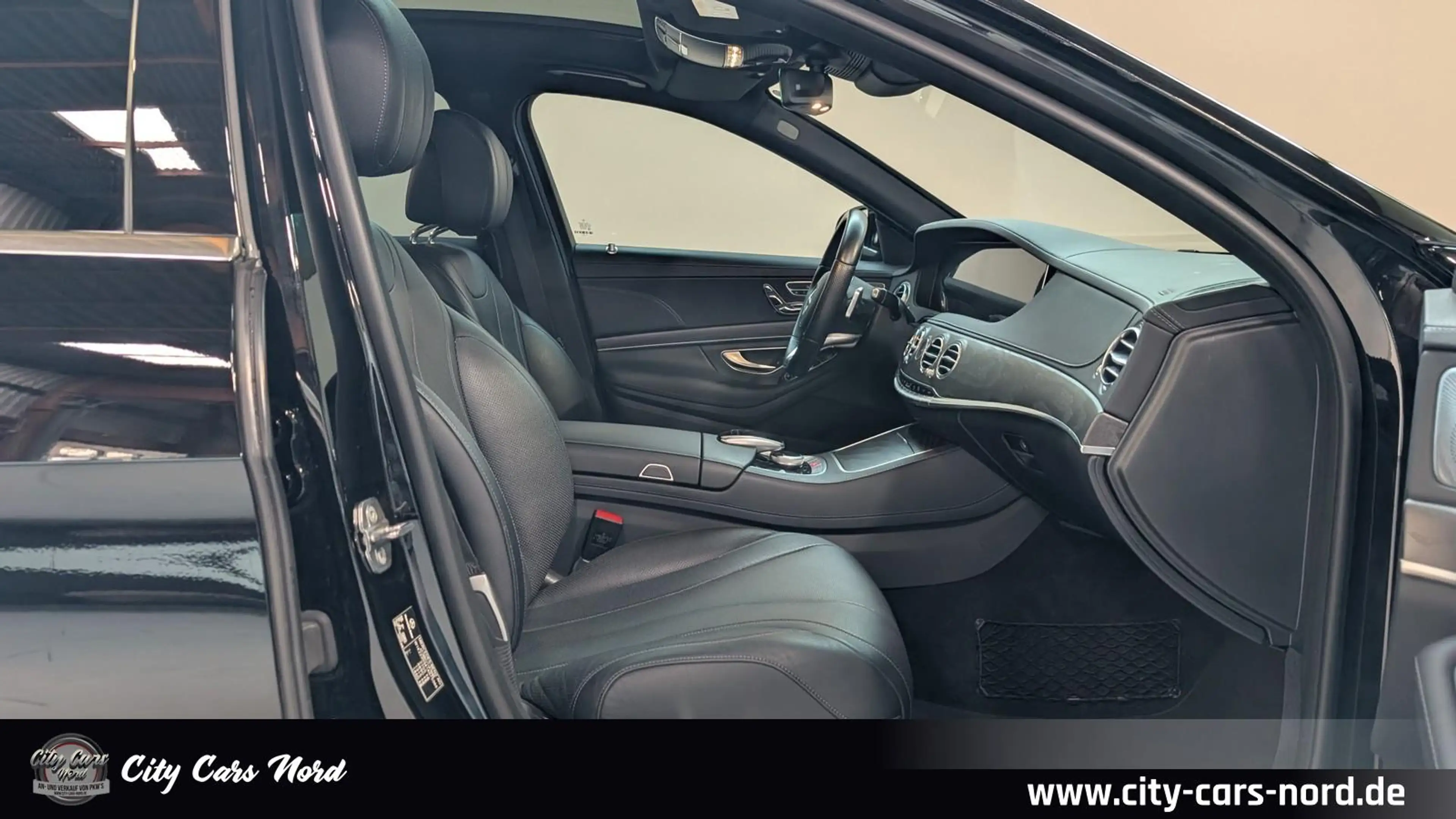 Mercedes-Benz S 400 d AMG Line 360°+PANO+BURMESTER+DISTRONIC+ — photo 30