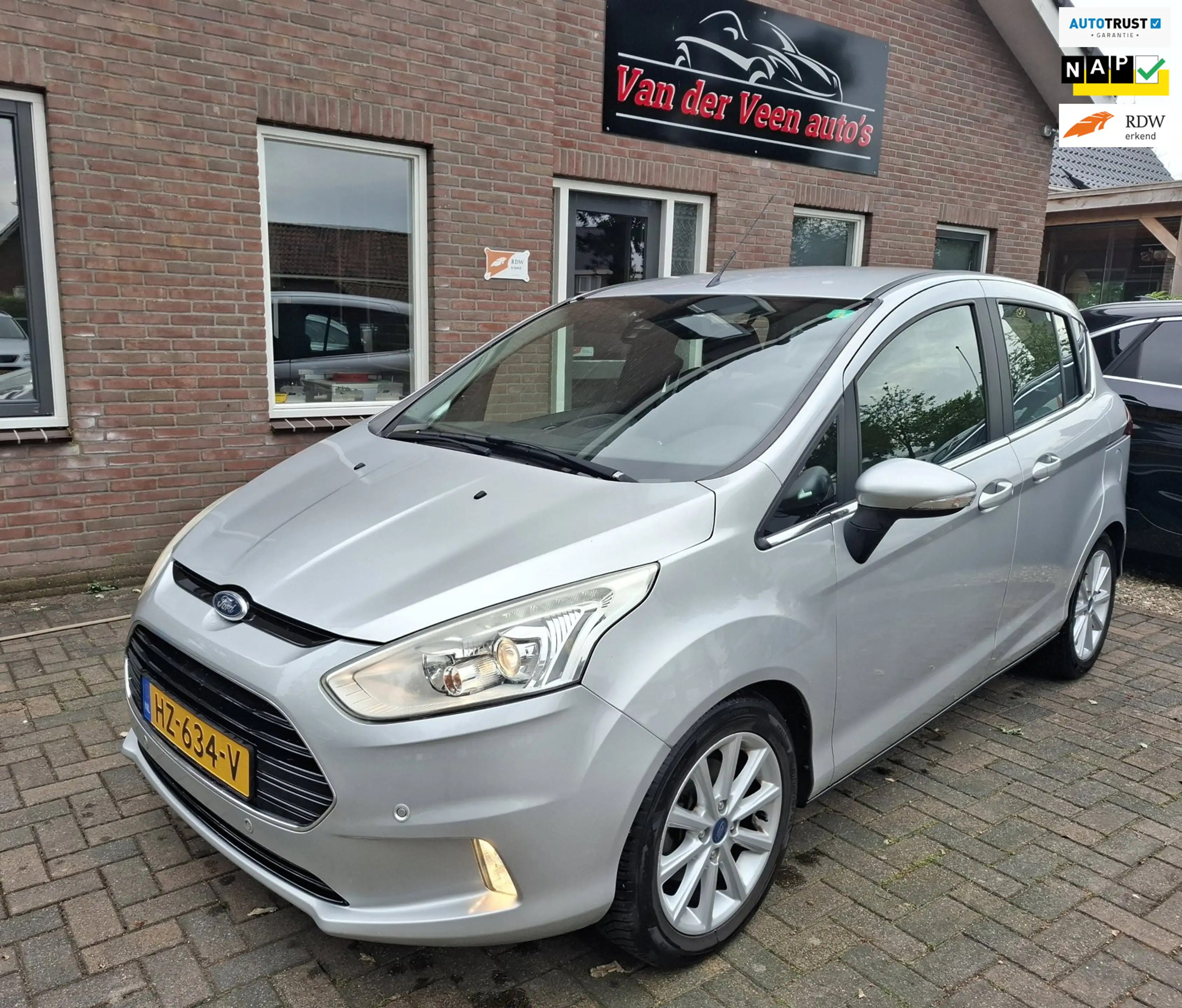 Ford B-Max 1.0 EcoBoost Titanium. Nieuwe distributieriem + gr