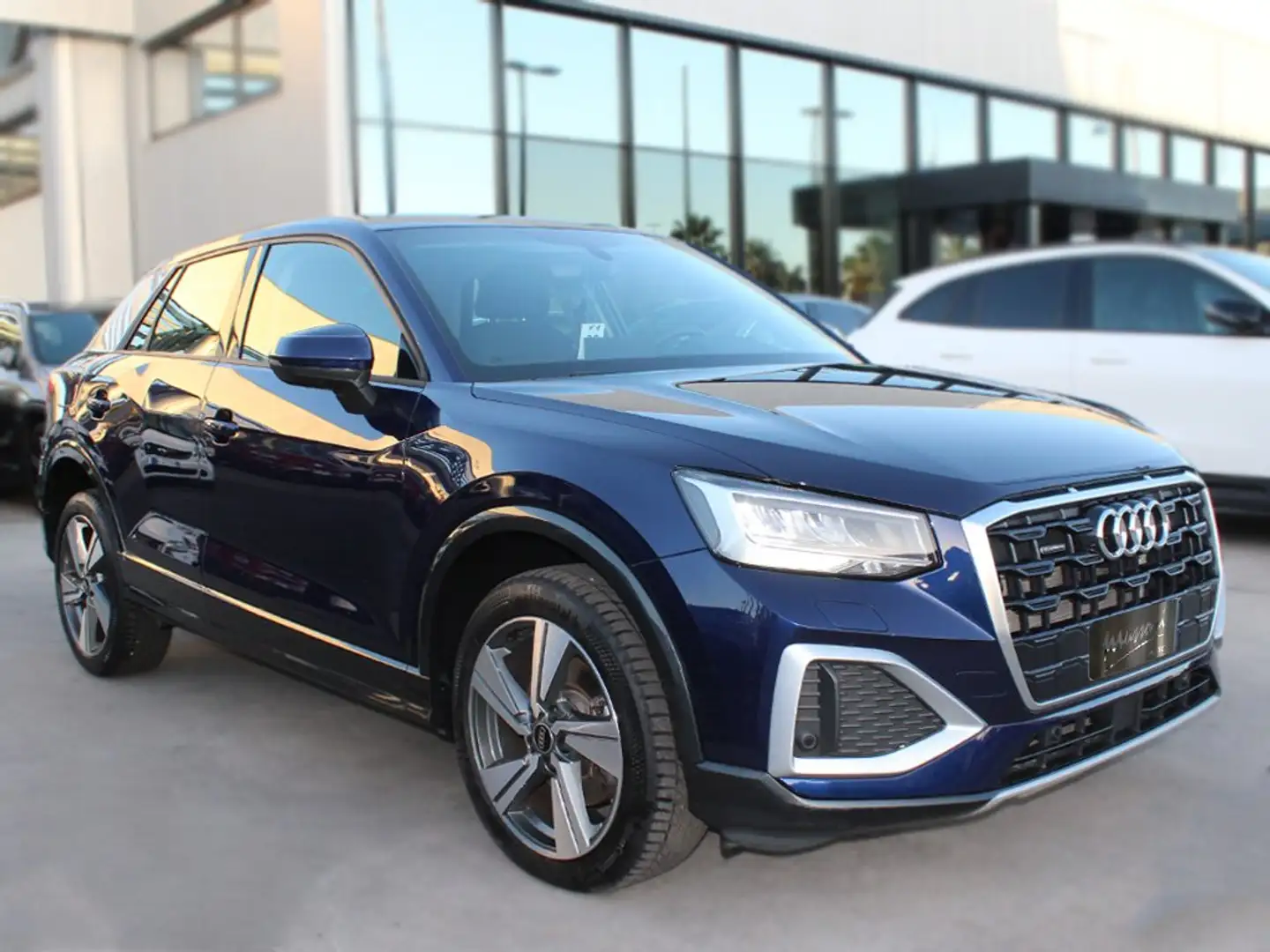 Audi Q2 35 2.0 tdi Admired Advanced quattro s-tronic Blu/Azzurro - 1