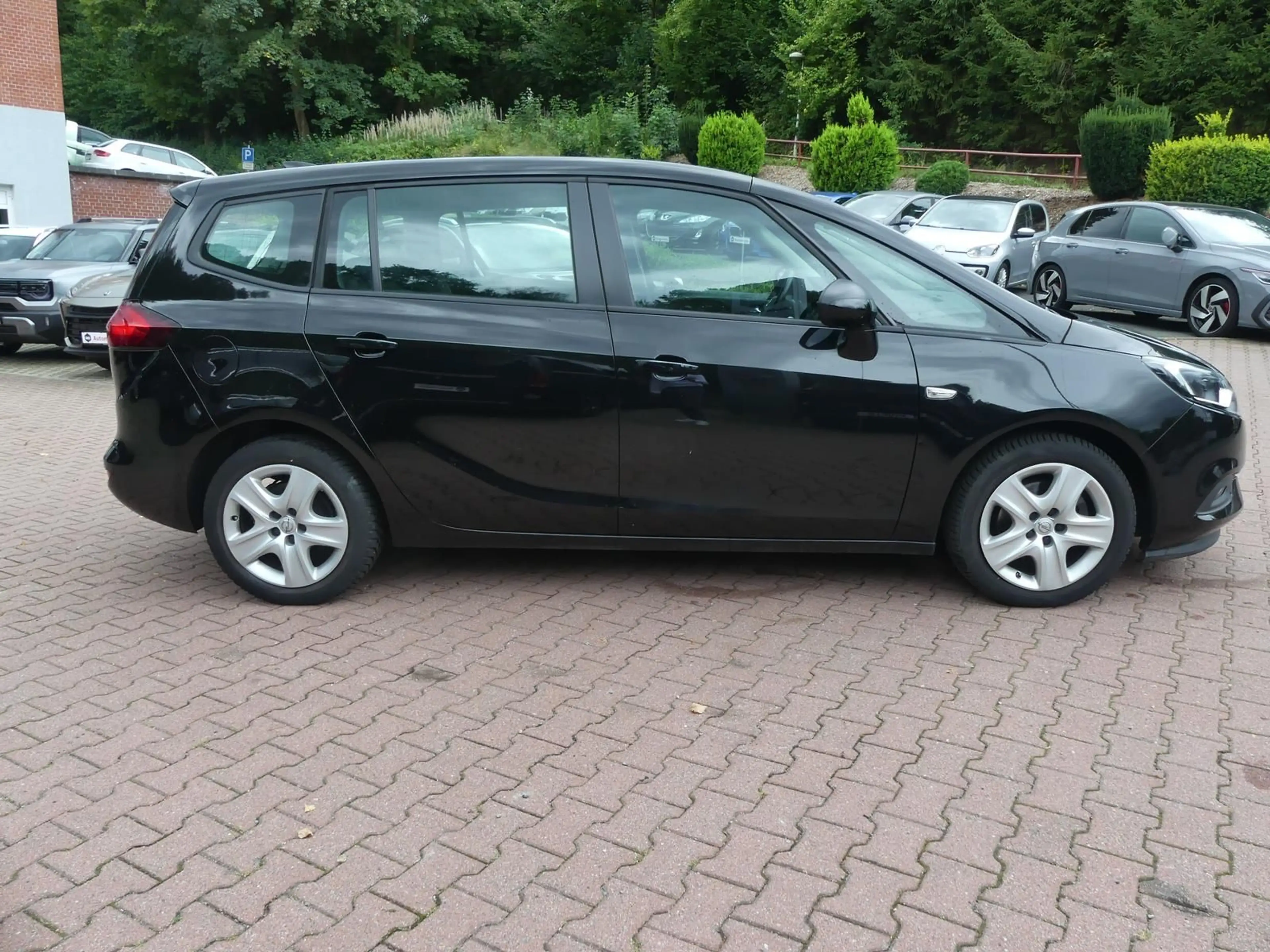 Opel Zafira Tourer*1.4*LED*PDC*Kam*SHZ*Klima*Navi*BT — photo 4