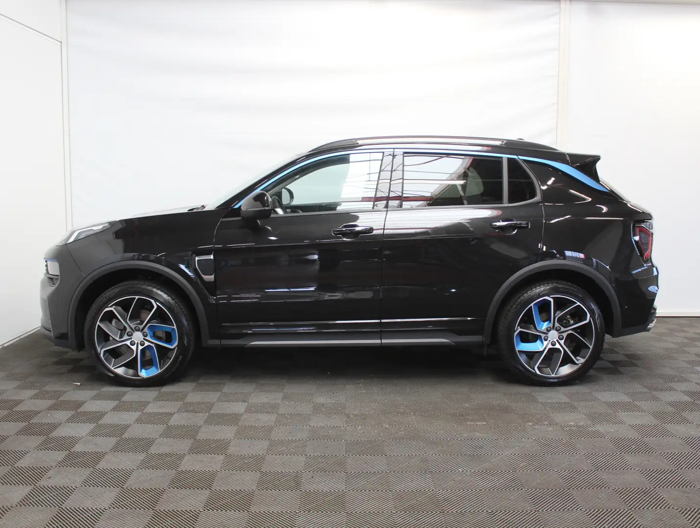 Lynk & Co 01 1.5 12 X OP VOORRAAD V.A. 40.000 KM | CARPLAY | 36 Nero - 2