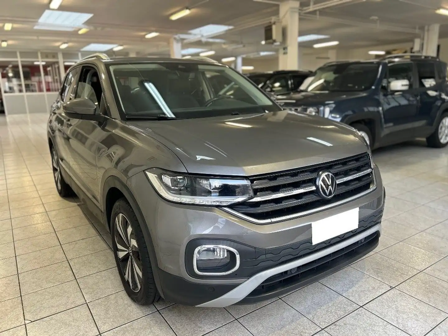 Volkswagen T-Cross 1.0 TSI 110 CV DSG Advanced Gris - 1