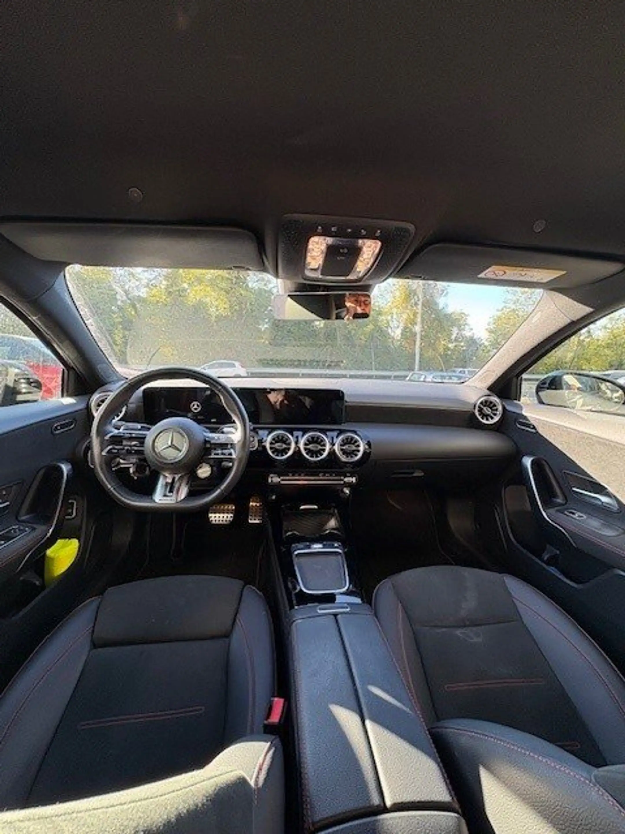Mercedes-Benz A 35 AMG A AMG 35 SEDAN 4matic auto — photo 11