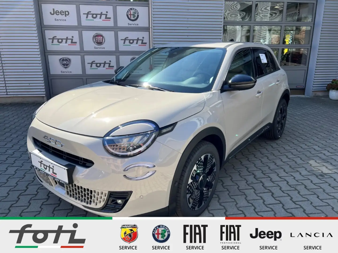 Fiat 600 La Prima 1.2 110 PS Autimatik Leder Navi Beige - 2