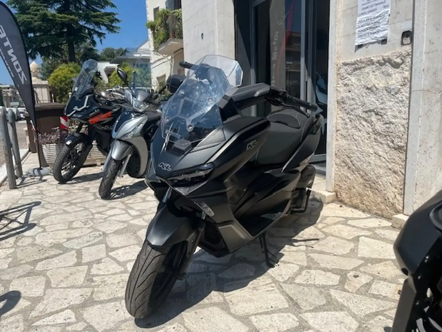 KL Motors Brera 300 kl brera 300 Nero - 1