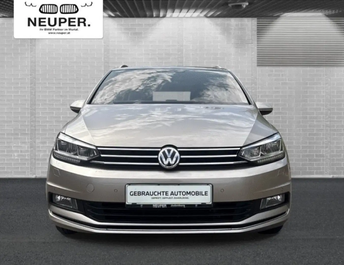 Volkswagen Touran Highline 2,0 BMT TDI DSG Gold - 2