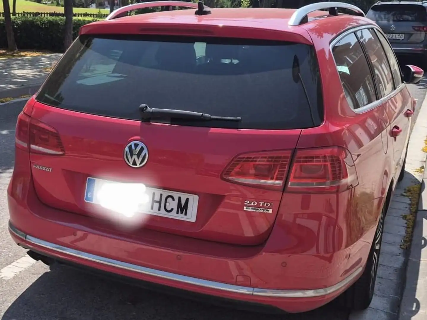 Volkswagen Passat Variant Passat Variant 2.0TDI Highline BMT DSG 170 Highline Rojo - 2