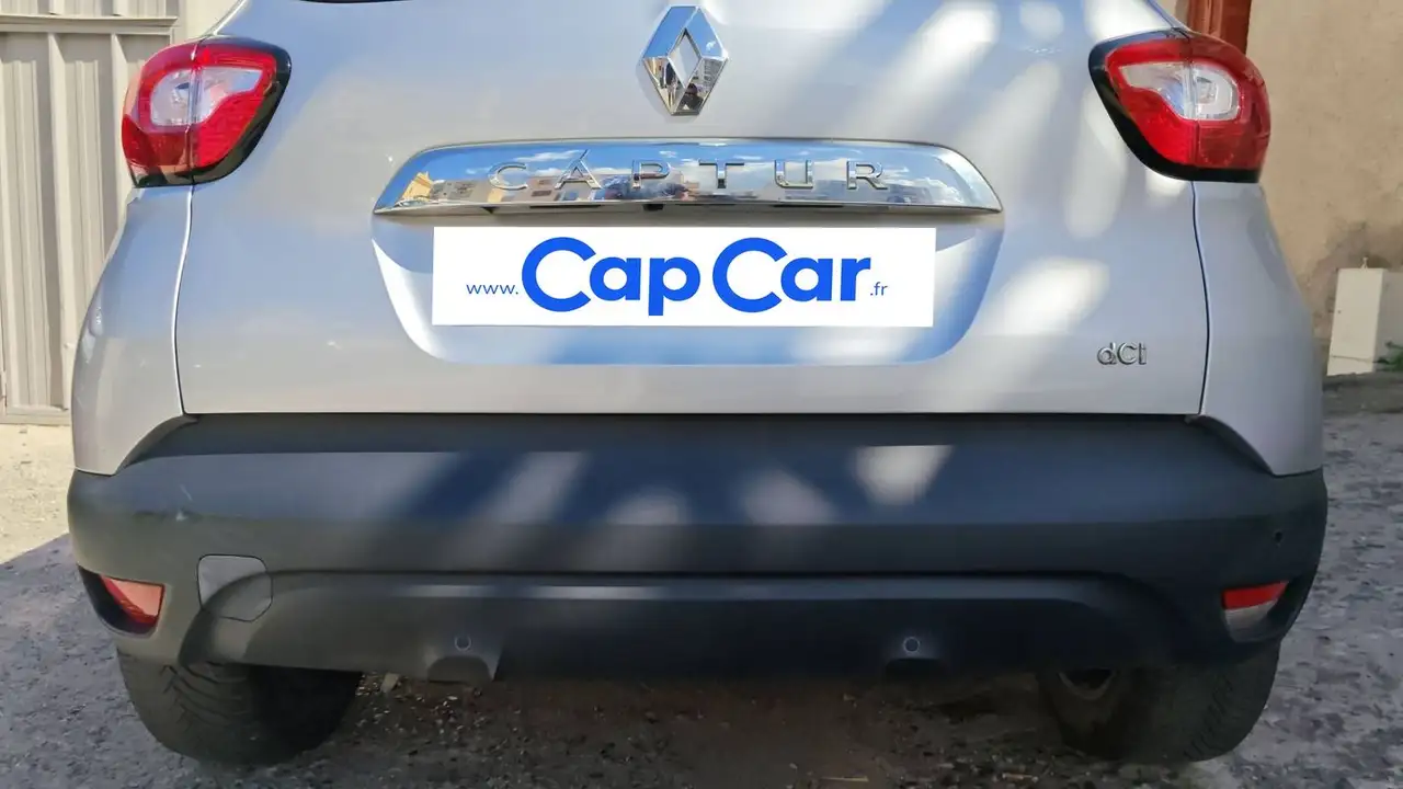 Renault Captur — photo 21