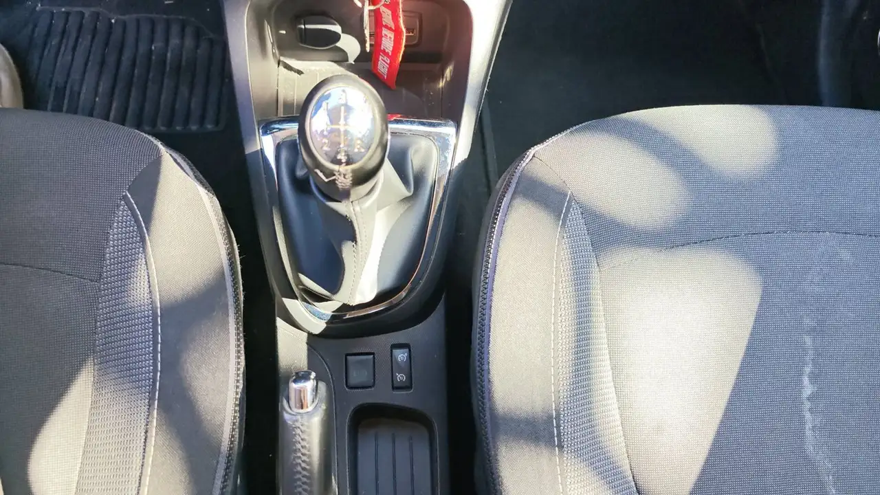 Renault Captur — photo 26