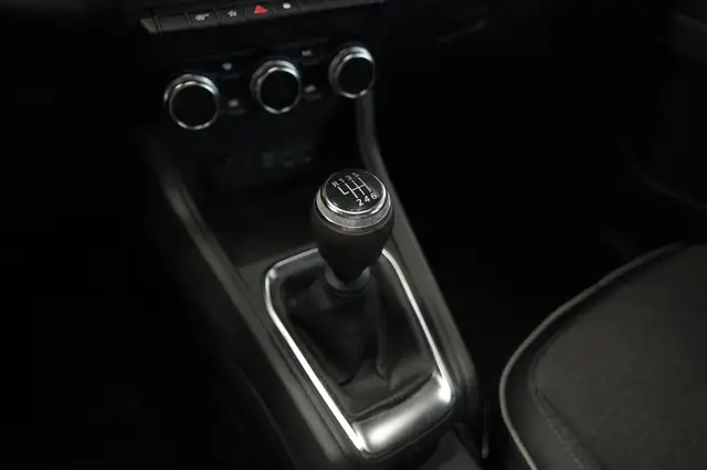Renault Captur view 14