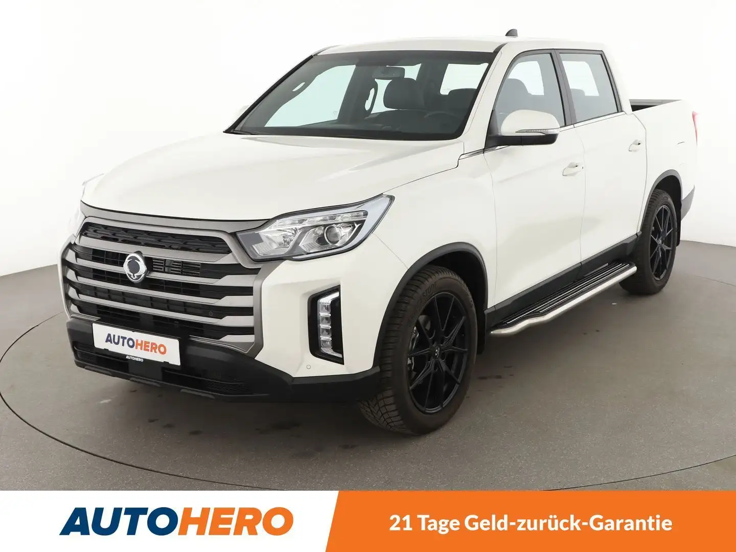 SsangYong Musso 2.2 e-Xdi Sapphire 4WD Aut.*NAVI*XENON*CAM*SHZ* Weiß - 1