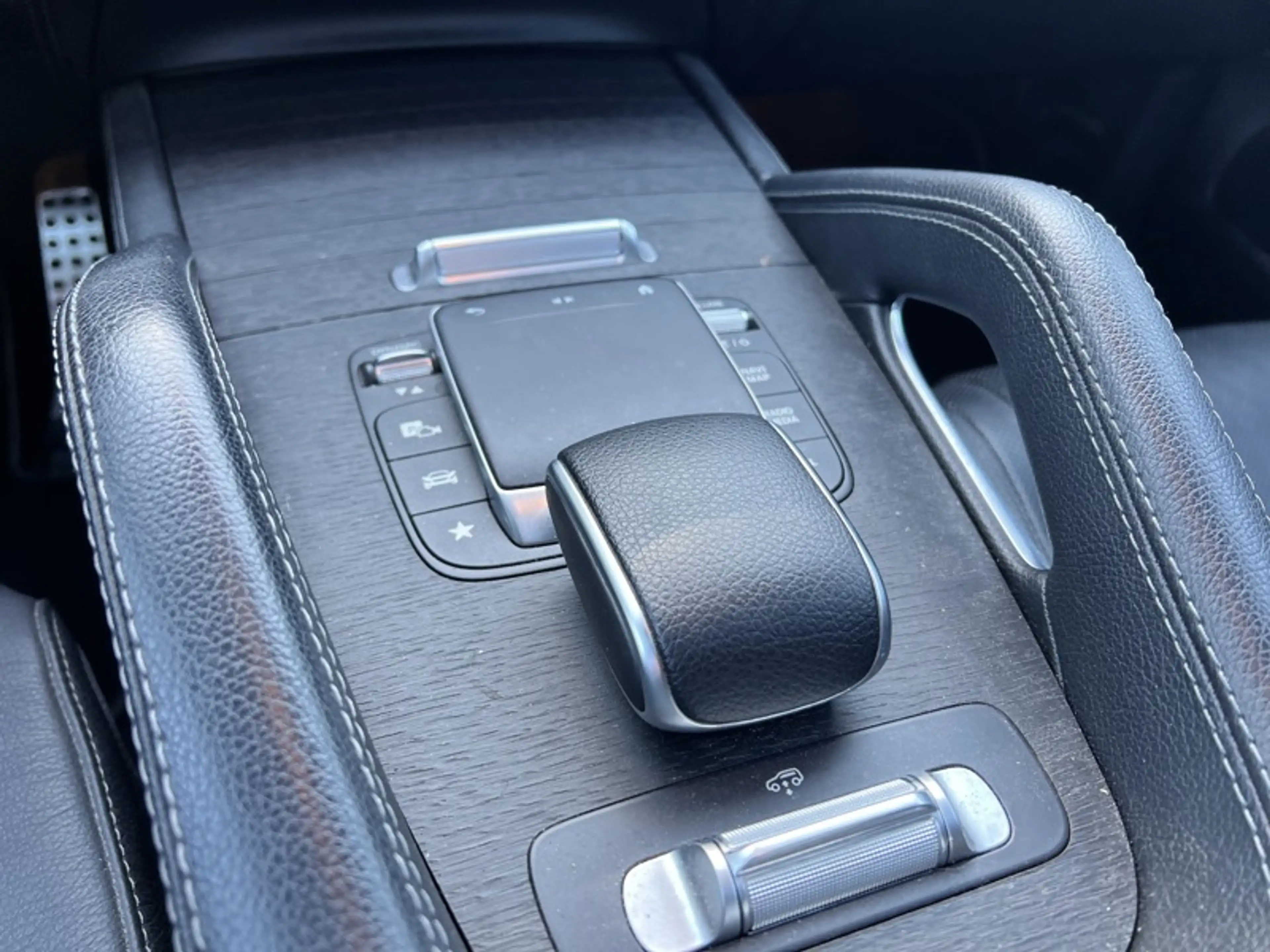 Mercedes-Benz GLE 350 de 4MATIC Coupé AMG Line — photo 7