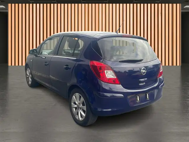 Opel Corsa view 3