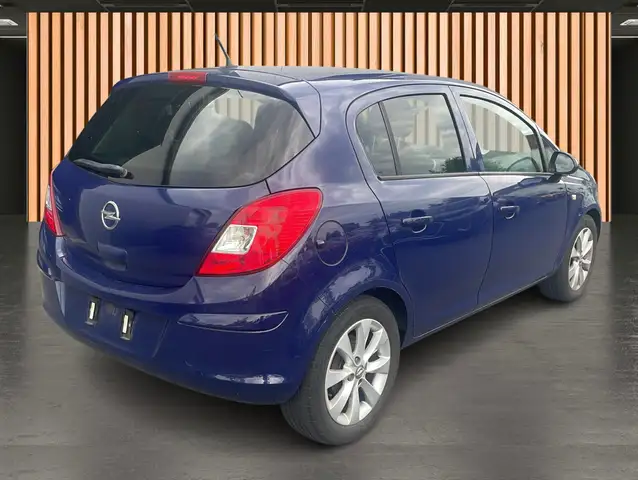 Opel Corsa view 4