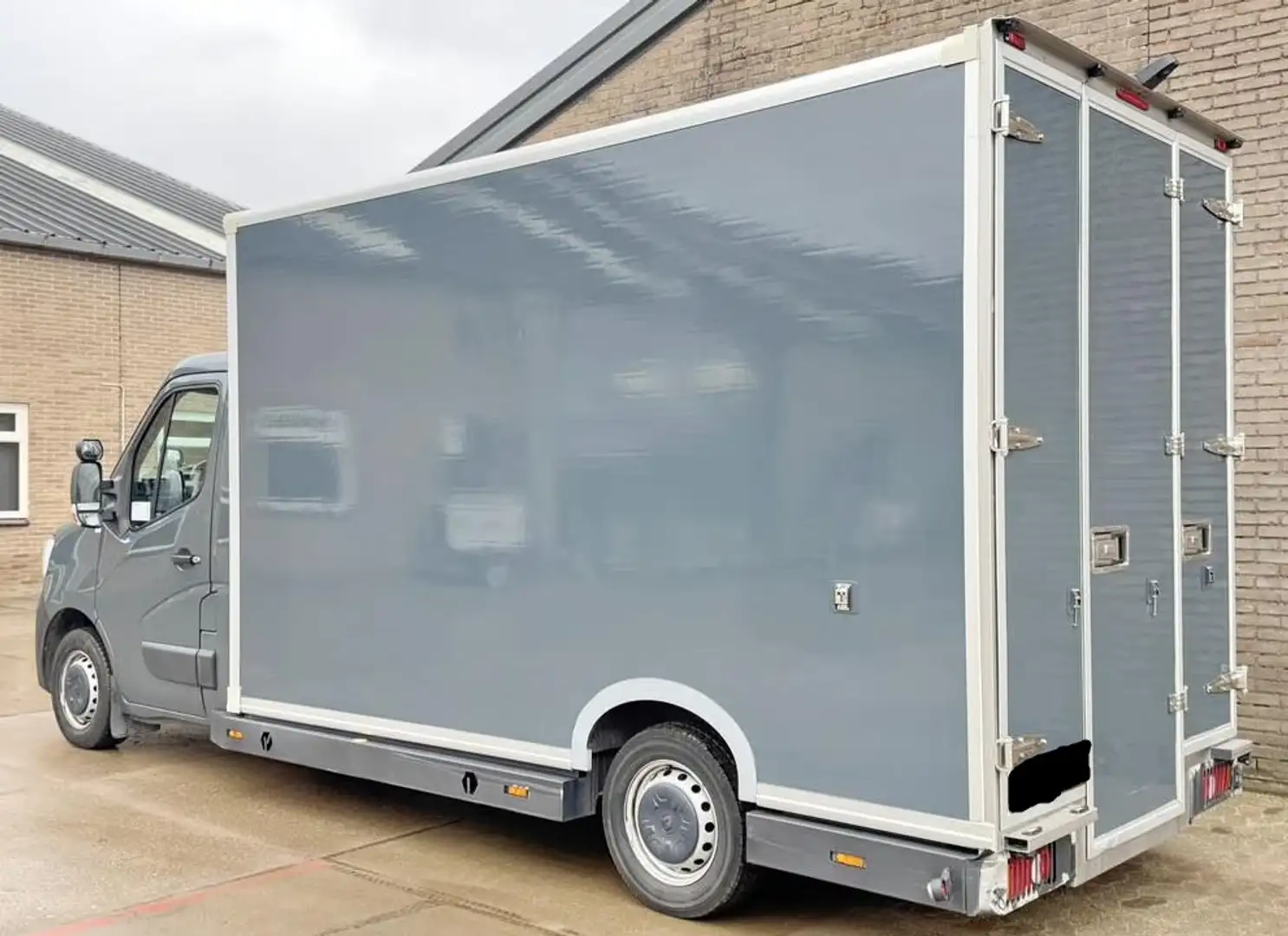 Renault Master Master dCi 150 FAP L3H1 2WD VA Schwarz - 2