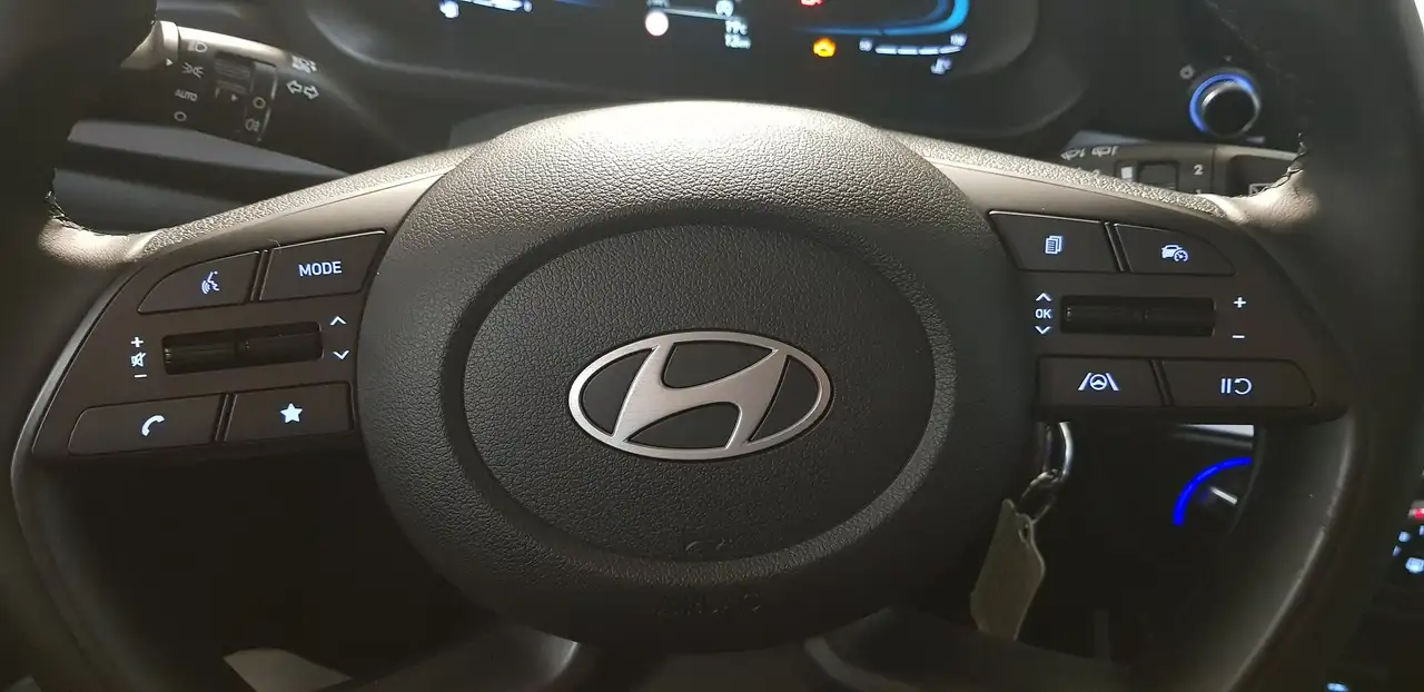 Hyundai BAYON Select 2WD 14